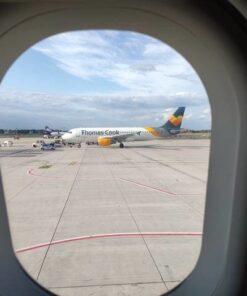 Thomas Cook Airlines/ Condor - Blick aus Kabinenfenster